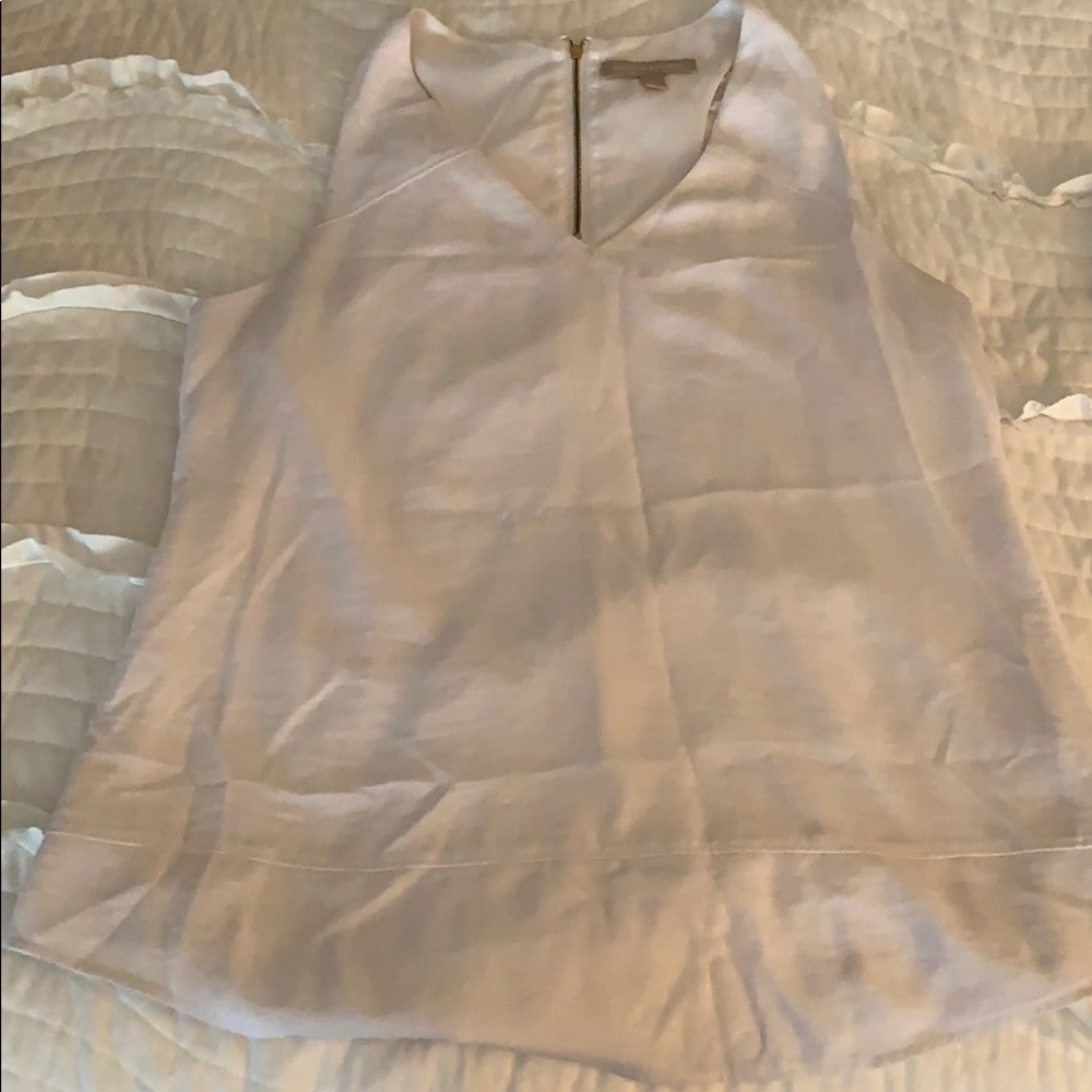 Banana Republic White sleeveless blouse